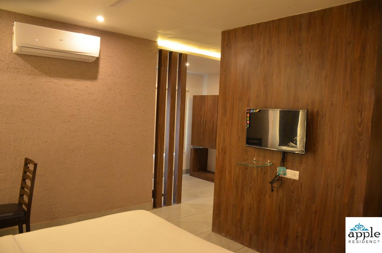 Готель Apple Residency Patan  Екстер'єр фото